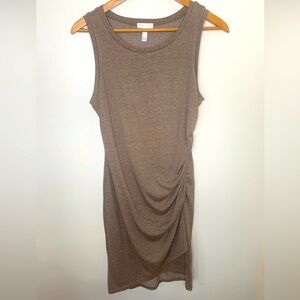 Leith THE LEITH RUCHED TANK DRESS Sleeveless Knee Length Size Medium Brown